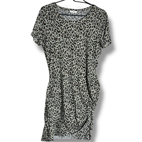 LA MIEL Brown/Black/White Leopard Print Bodycon Side Rouching T-Shirt Mini Dress - Picture 13 of 16